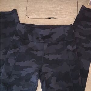 Camo lululemon leggings with side pockets and a hidden waistband pocket
